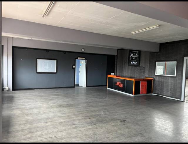 BUSINESS PROPERTY TO RENT IN PAARDEN EILAND